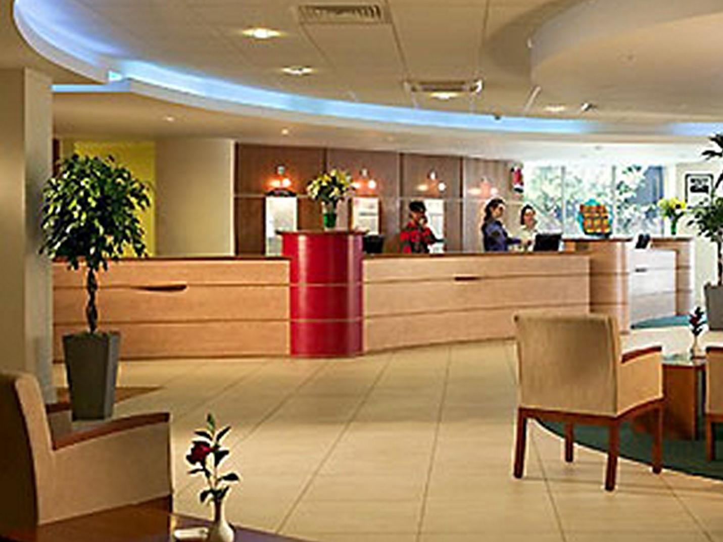 Ibis Gading סרפונג מראה חיצוני תמונה